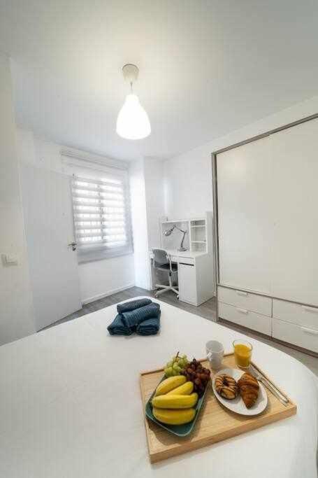 1 Room Atico Pedregalejo Málaga Extérieur photo